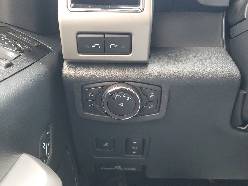 2022 Ford F-450SD Lariat DRW