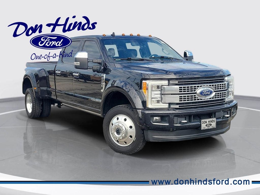 2019 Ford F-450 Platinum 4x4 Crew Cab 8' Box DRW's photo