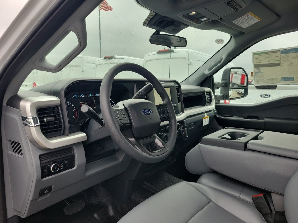 2027 Ford F-350SD XL