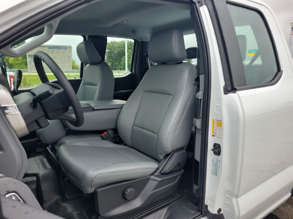 2027 Ford F-350SD XL