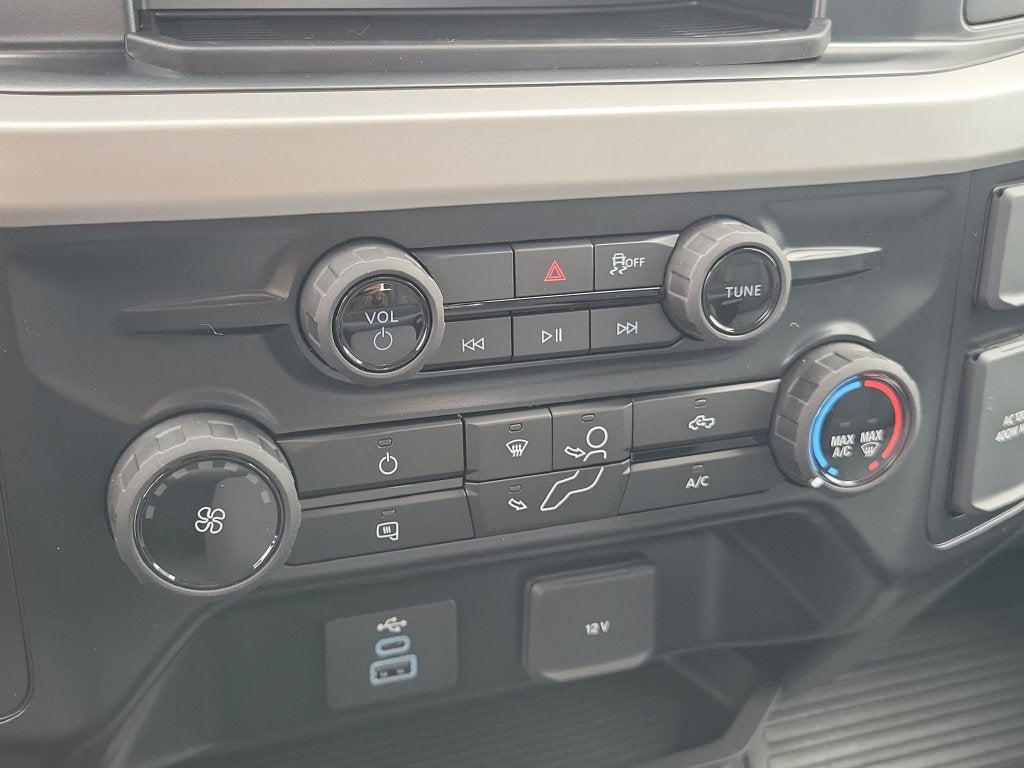 2027 Ford F-350SD XL