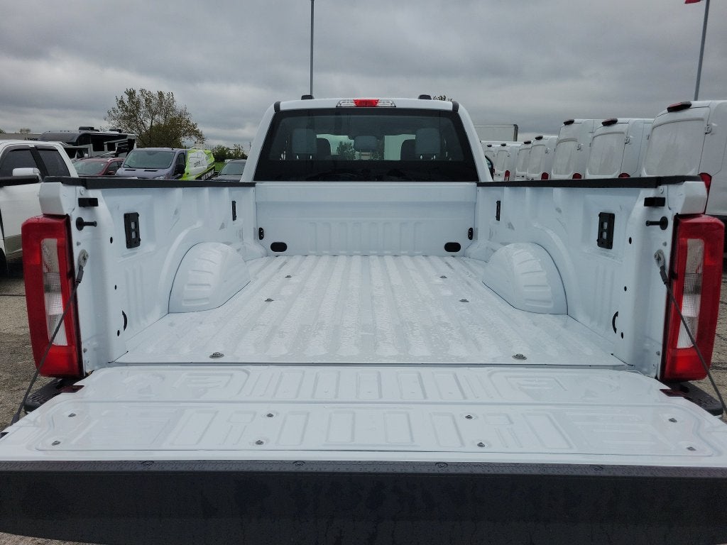 2027 Ford F-350SD XL