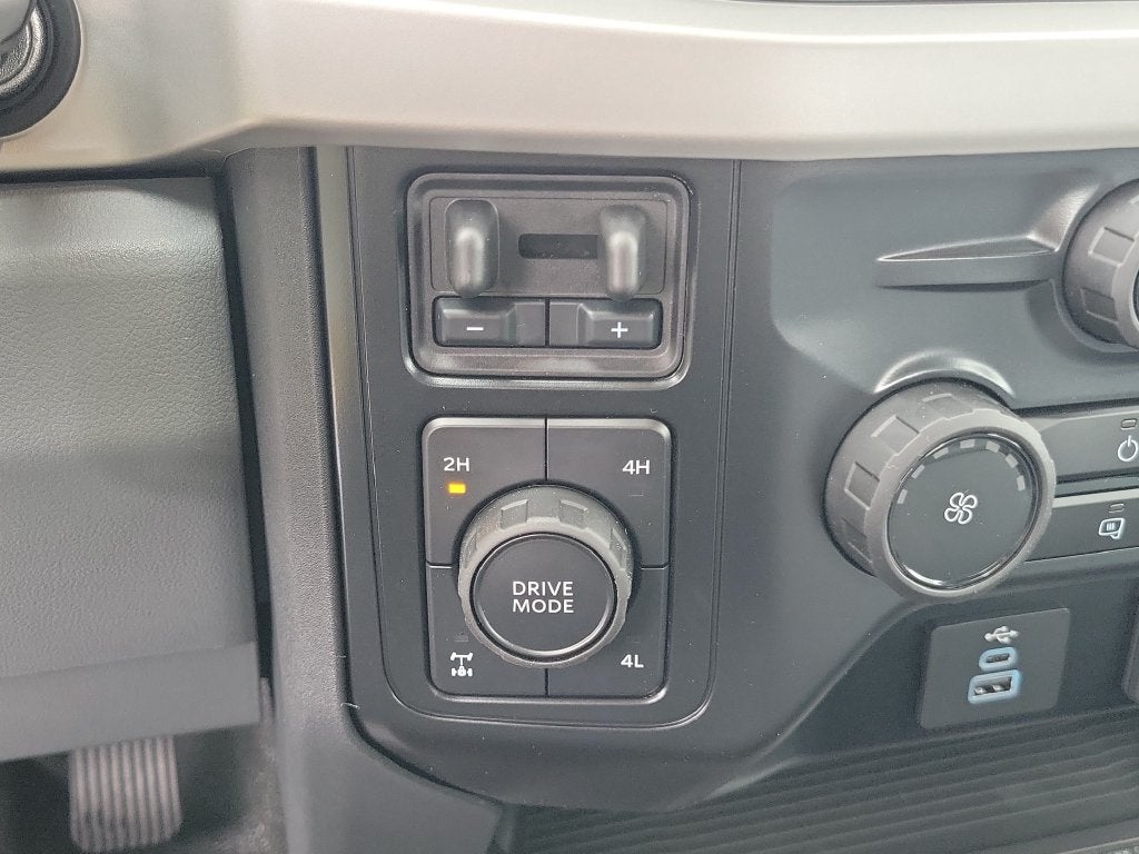 2027 Ford F-350SD XL