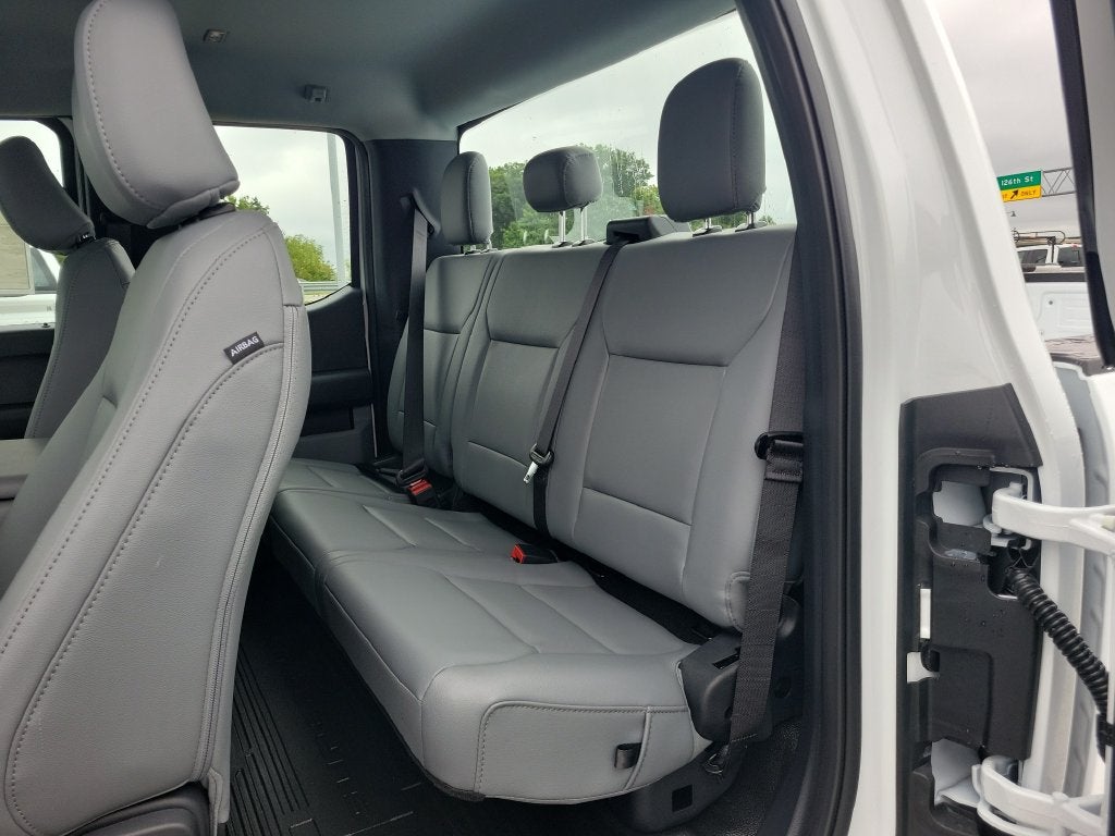 2027 Ford F-350SD XL