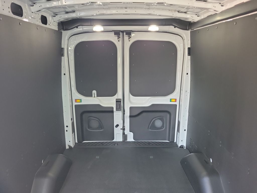 2027 Ford Transit-250 Base