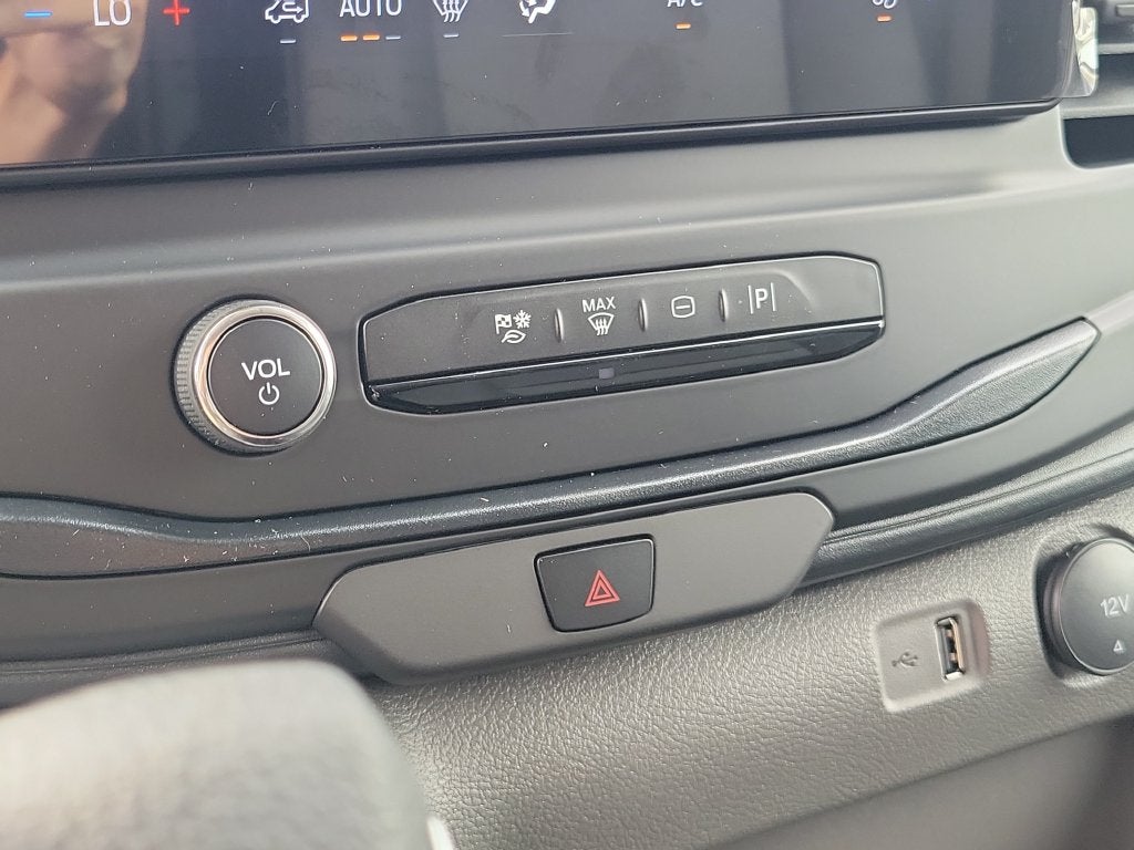 2027 Ford Transit-250 Base