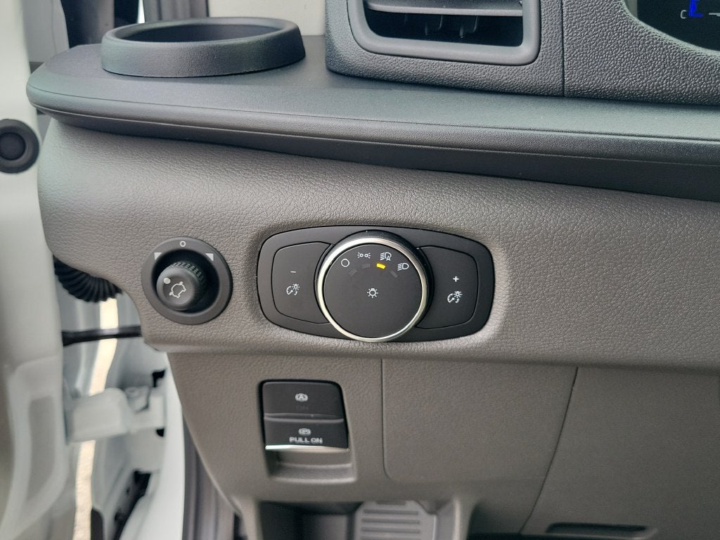 2027 Ford Transit-250 Base
