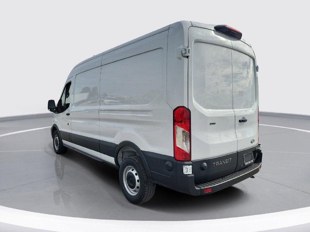 2027 Ford Transit-250 Base