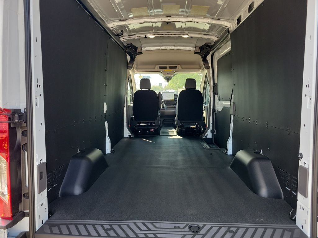 2027 Ford Transit-250 Base