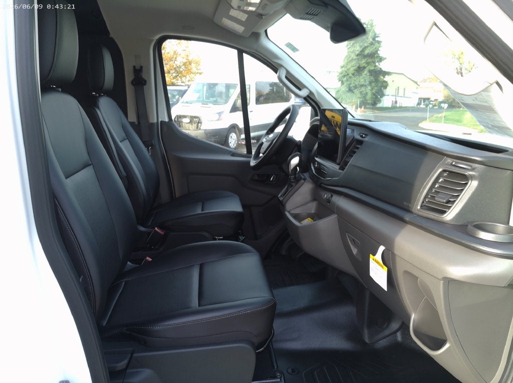 2027 Ford Transit-250 Base