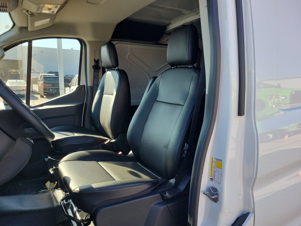 2027 Ford Transit-250 Base