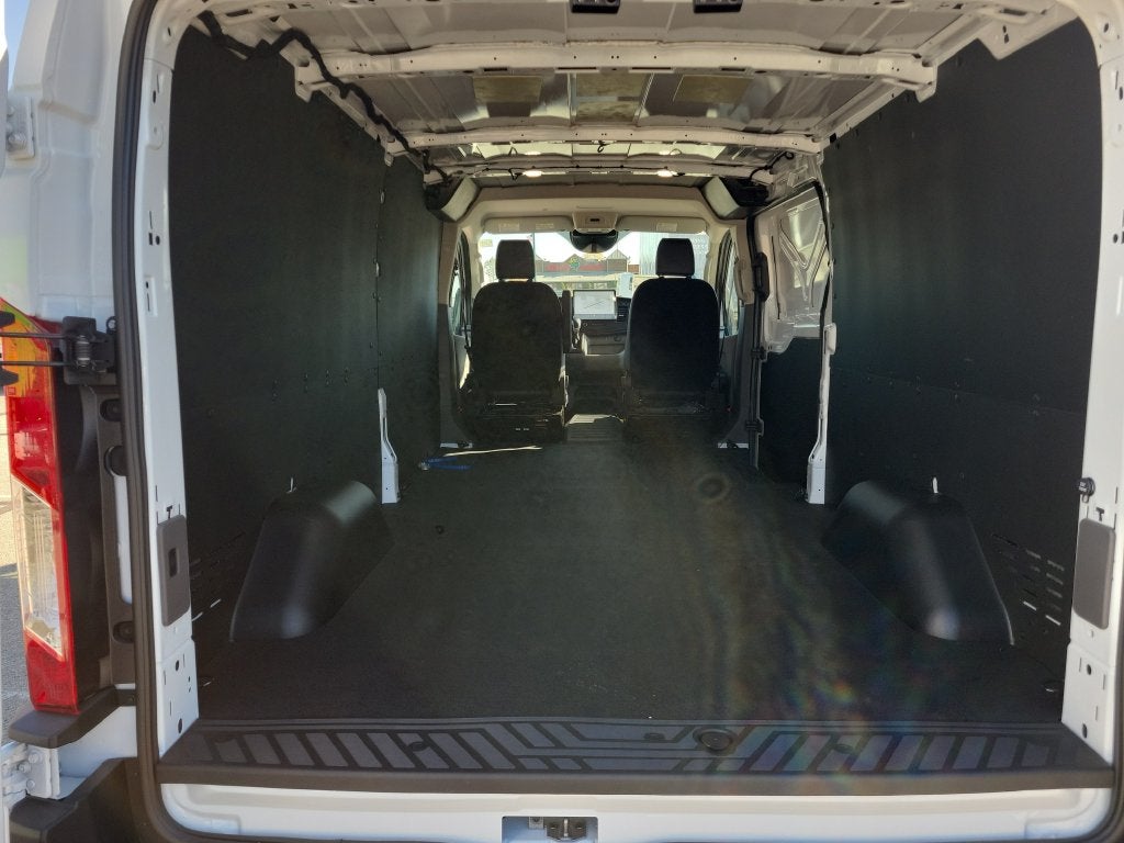 2027 Ford Transit-250 Base