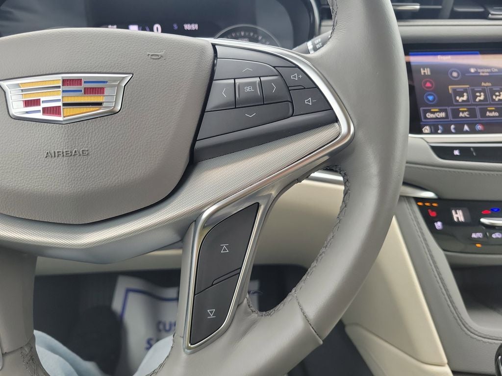 2024 Cadillac XT5 Premium Luxury