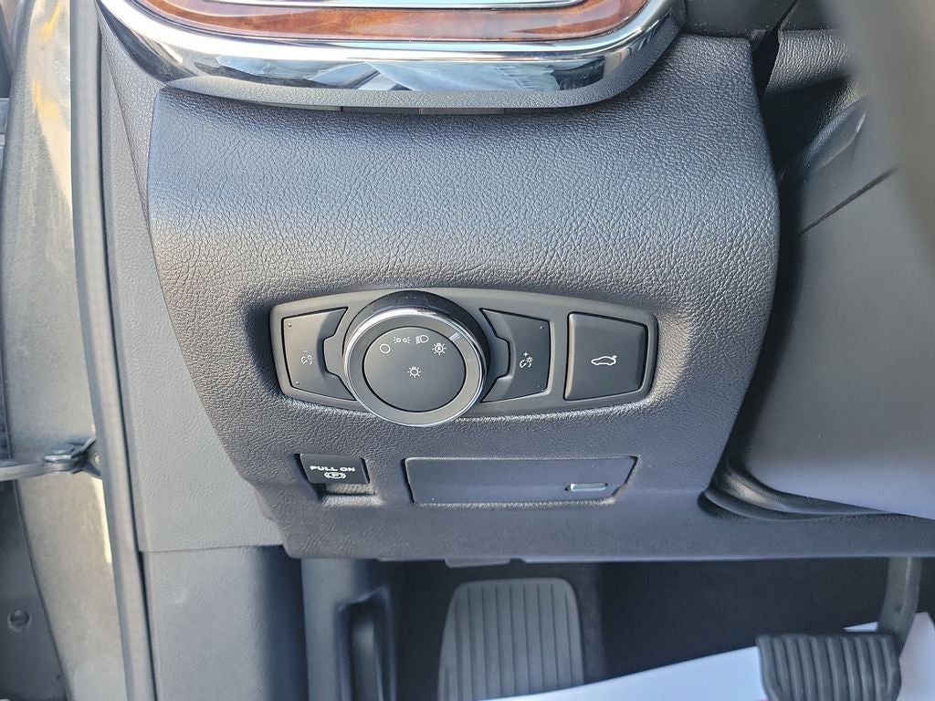 2020 Lincoln Continental Standard