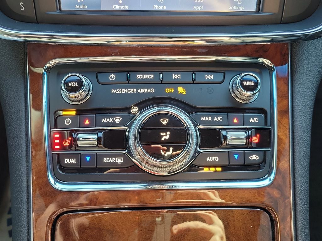 2020 Lincoln Continental Standard