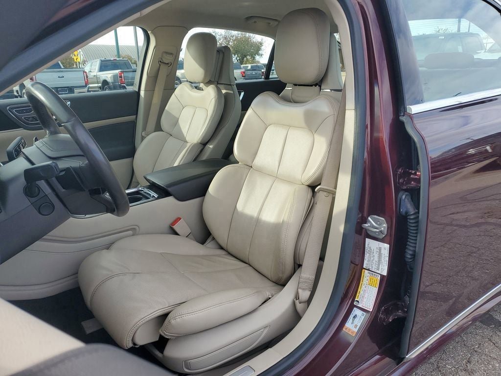 2017 Lincoln Continental Reserve