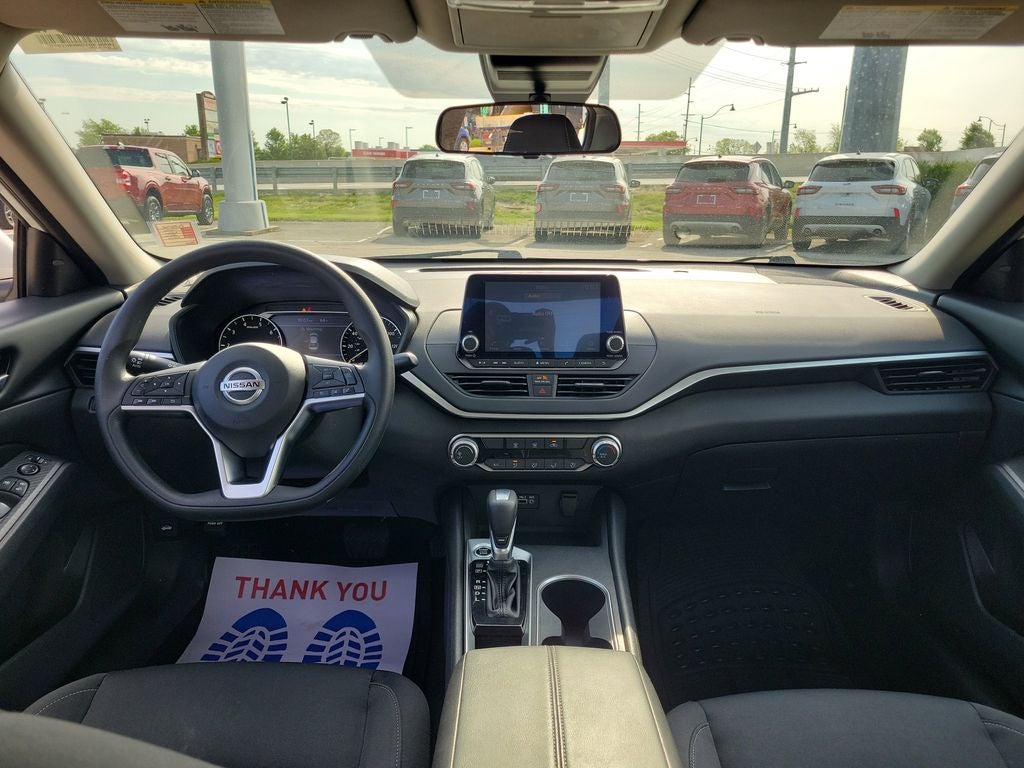 2022 Nissan Altima 2.5 SV