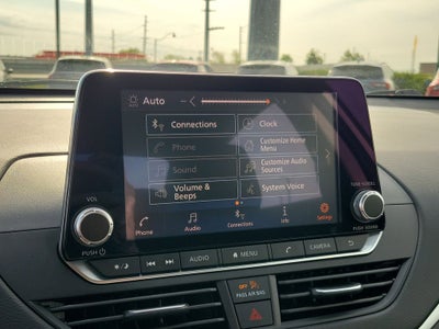 2022 Nissan Altima 2.5 SV