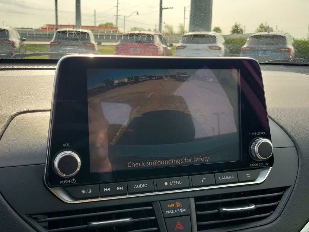 2022 Nissan Altima 2.5 SV