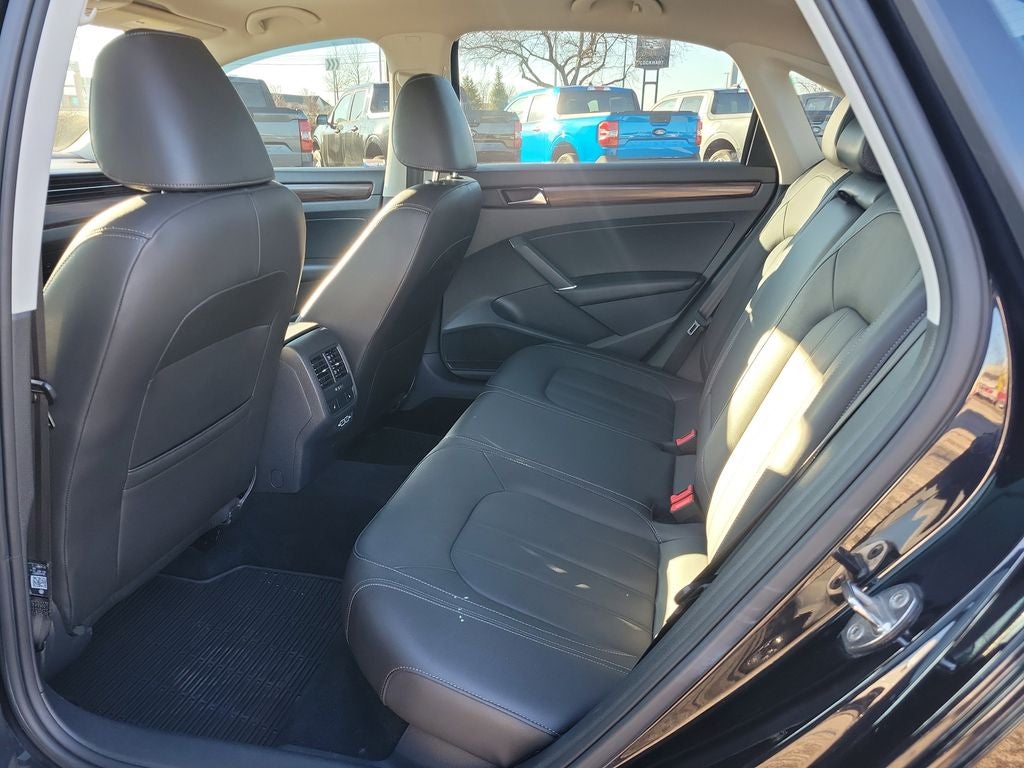 2020 Volkswagen Passat 2.0T SEL