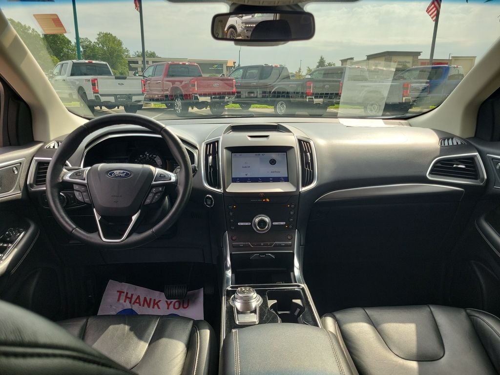 2020 Ford Edge Titanium