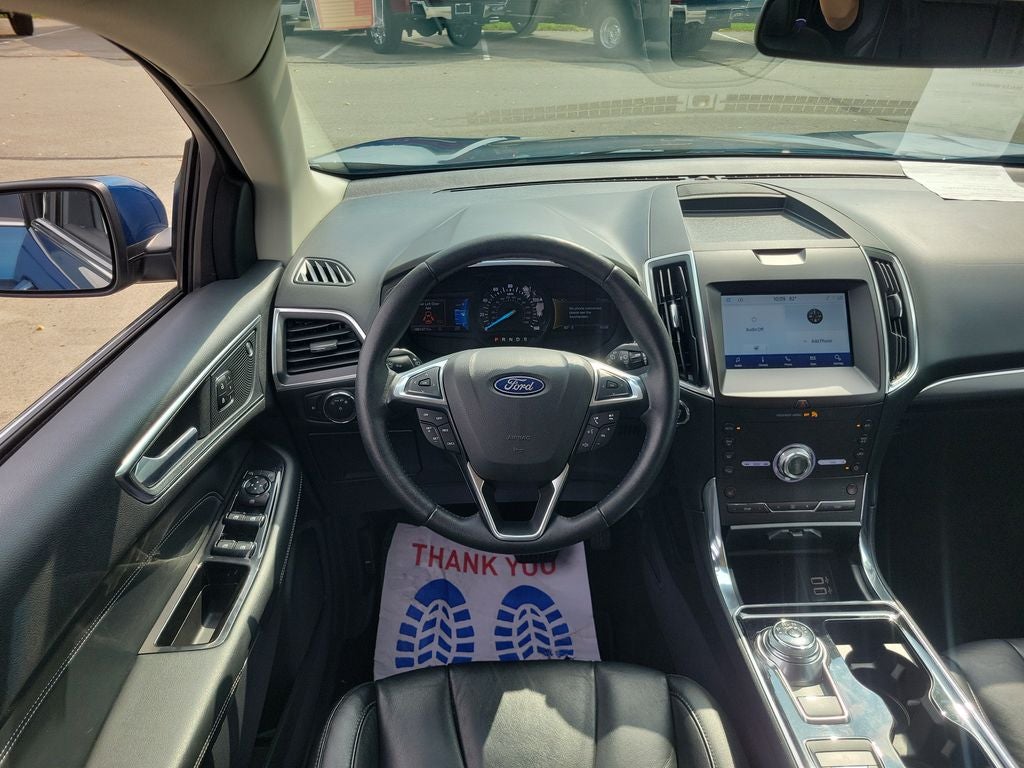 2020 Ford Edge Titanium