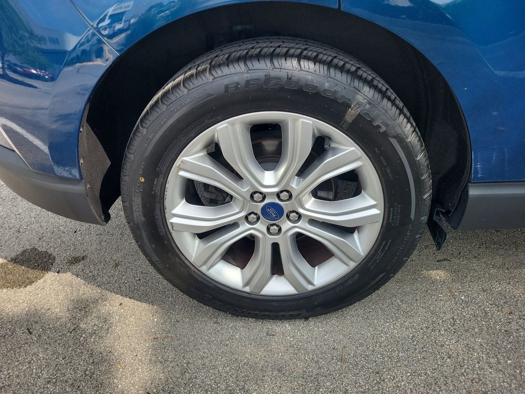 2020 Ford Edge Titanium