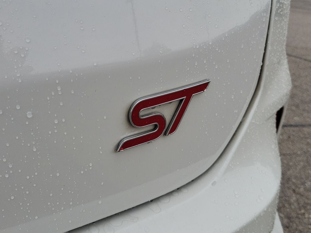 2020 Ford Edge ST