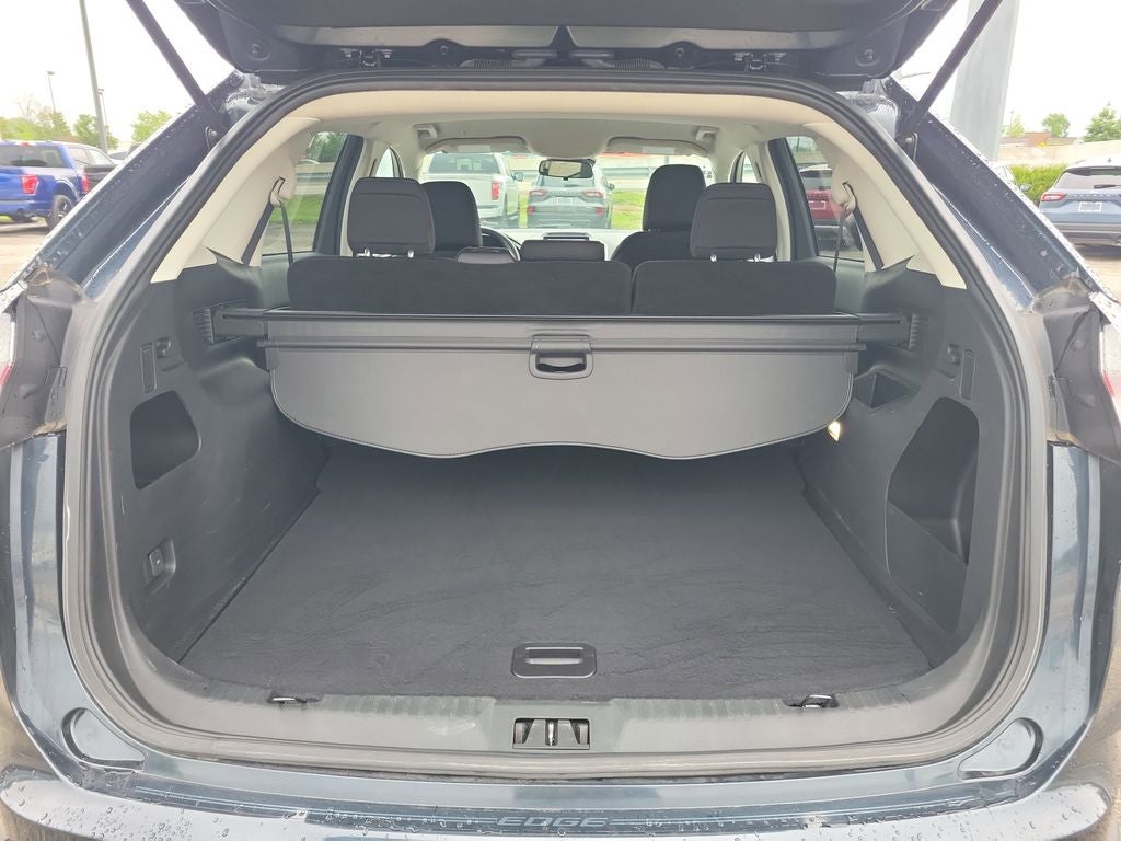 2024 Ford Edge SE