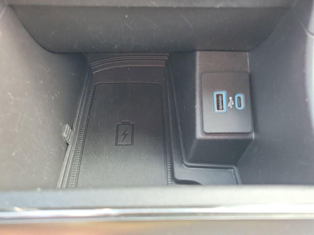 2023 Ford Edge ST Line