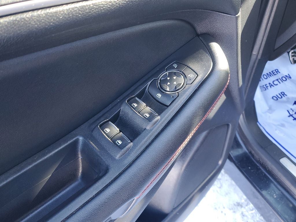 2022 Ford Edge ST Line