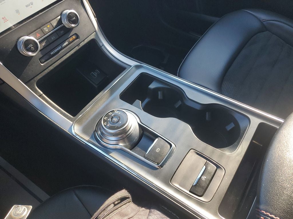 2022 Ford Edge ST Line