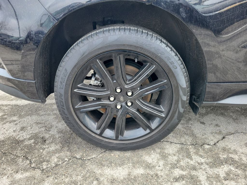 2022 Ford Edge ST Line