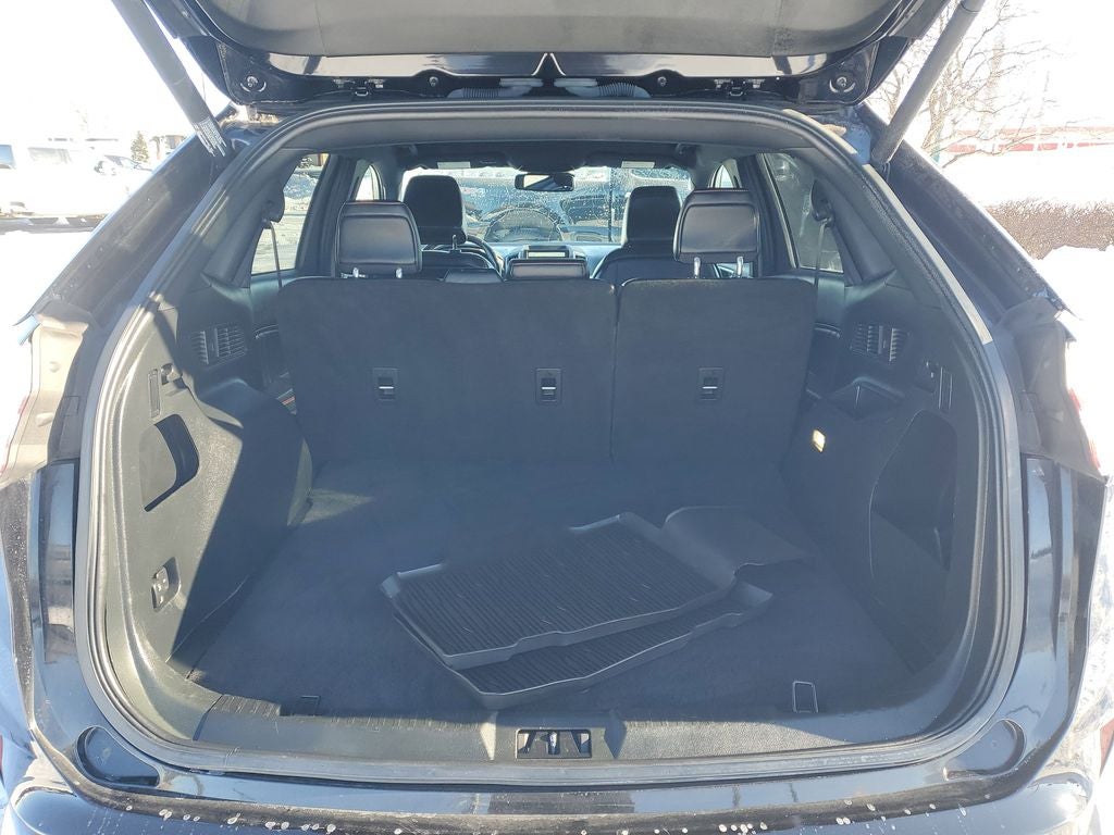 2022 Ford Edge ST Line