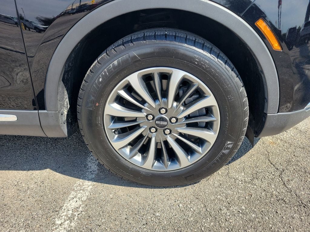 2023 Lincoln Nautilus Standard