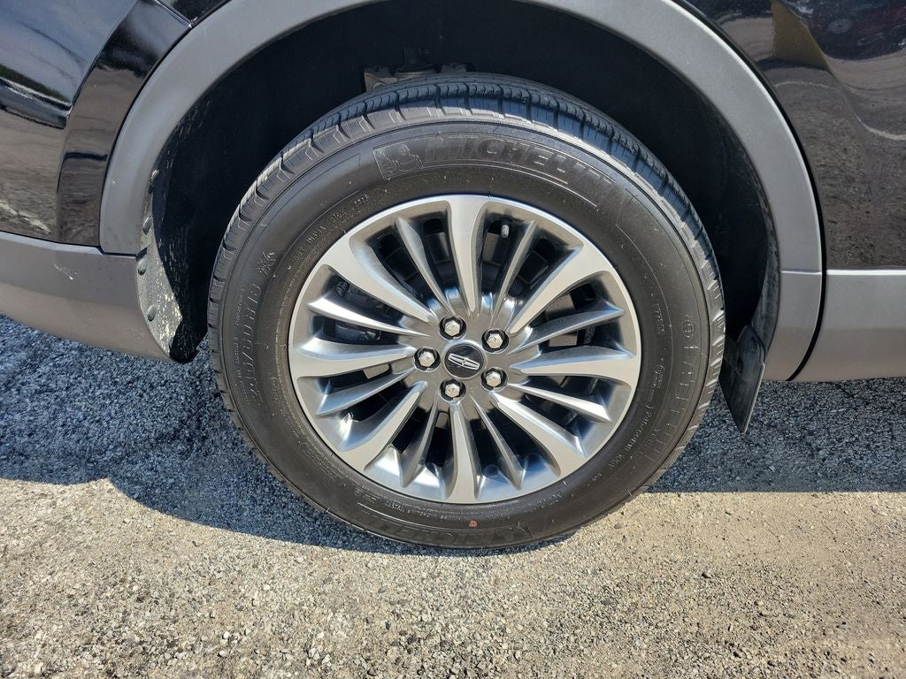 2023 Lincoln Nautilus Standard