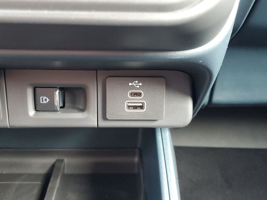 2026 Ford Maverick Lobo High