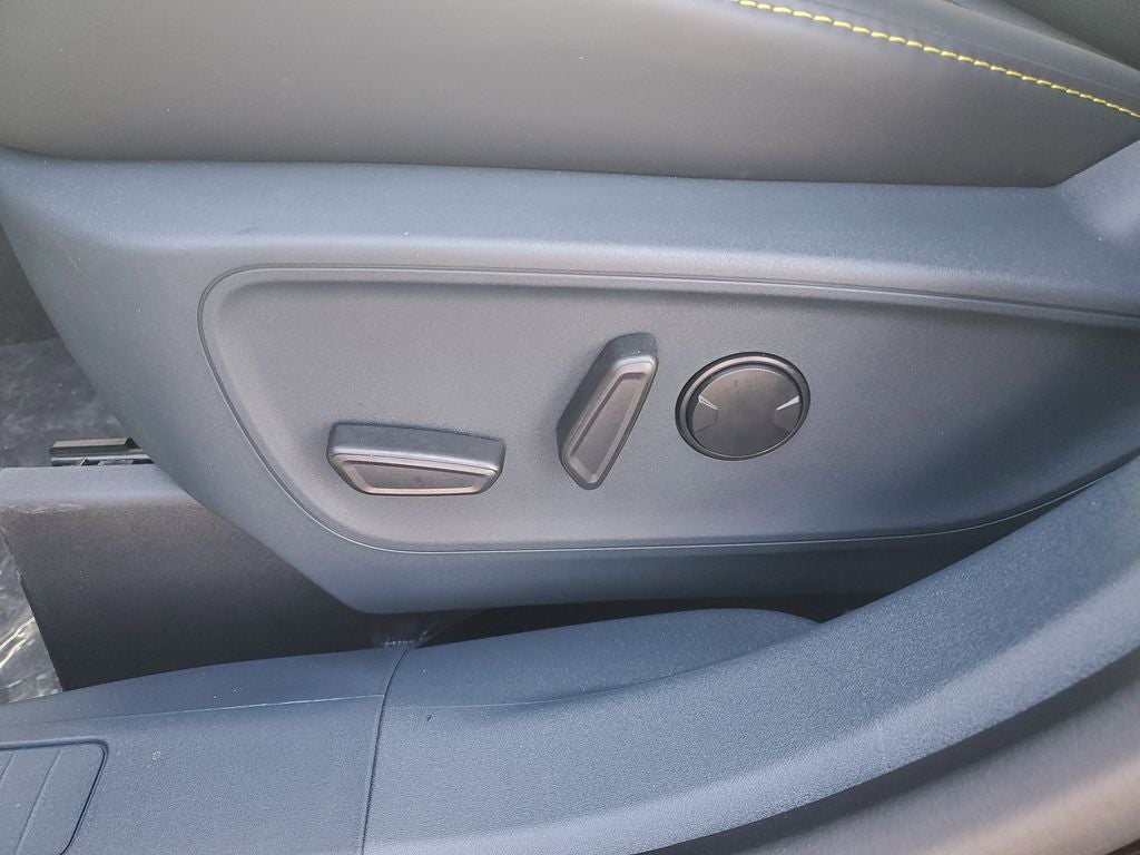 2026 Ford Maverick Lobo High