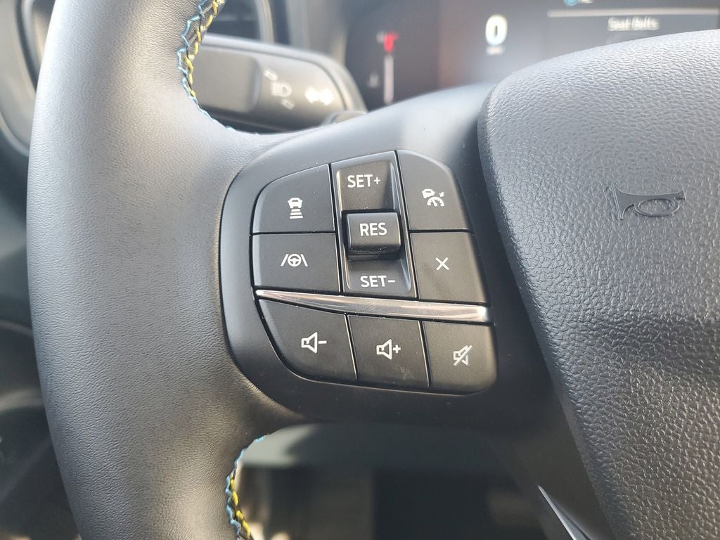 2026 Ford Maverick Lobo High