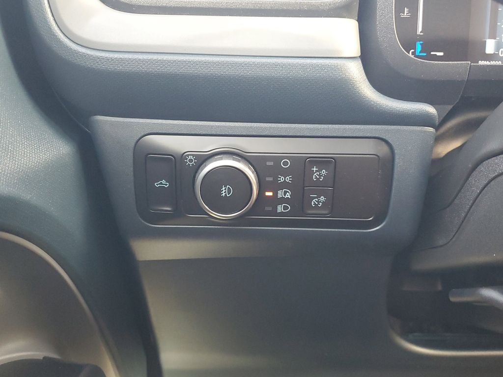 2026 Ford Maverick Lobo High