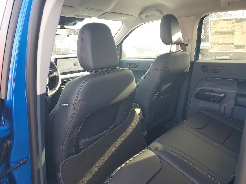 2026 Ford Maverick Lobo Standard