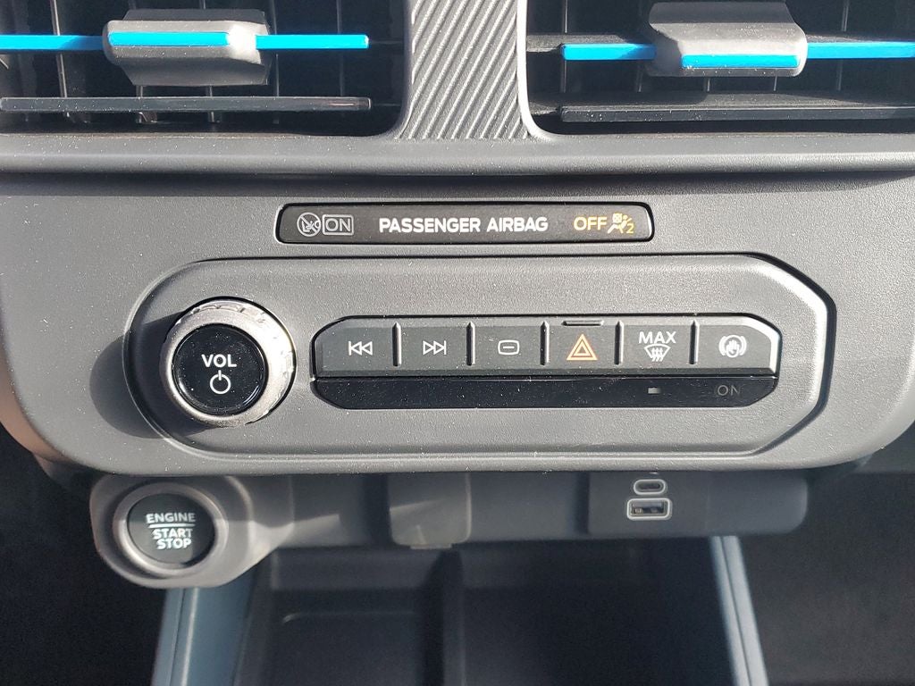 2026 Ford Maverick Lobo Standard