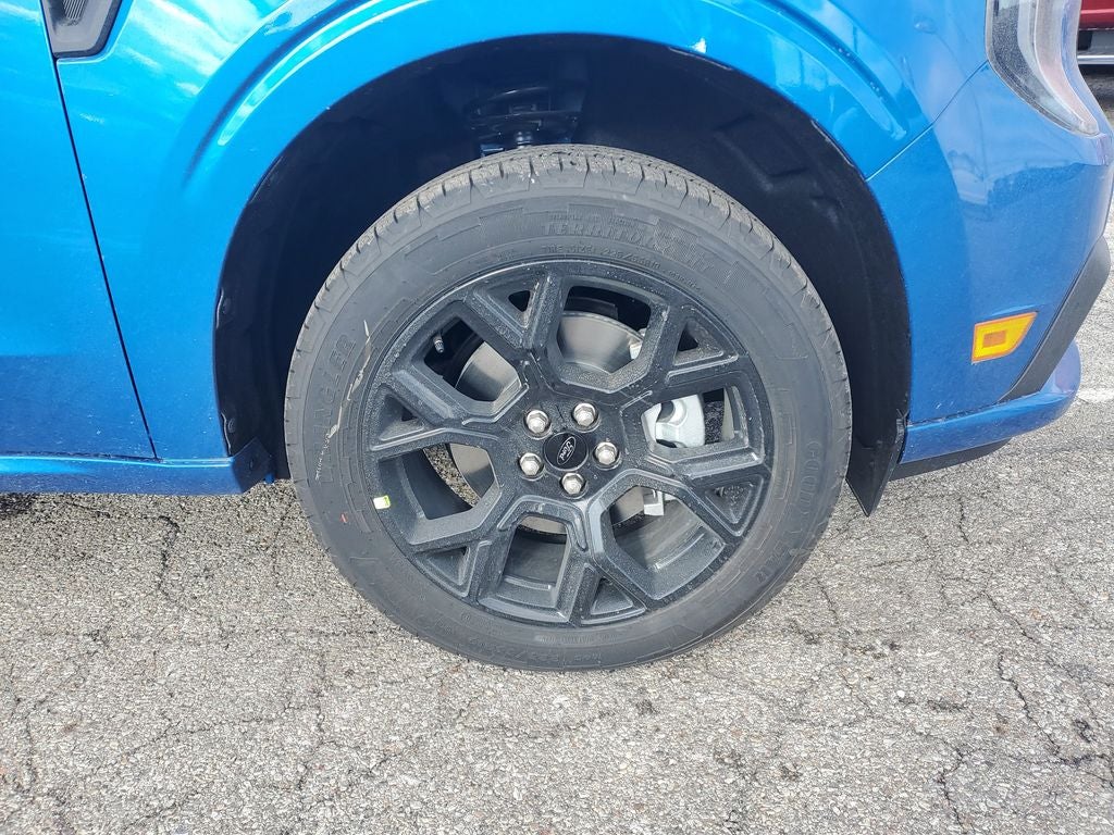 2026 Ford Maverick Lobo Standard