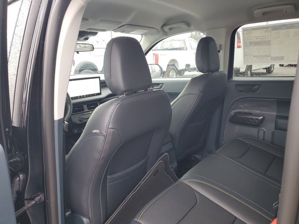 2026 Ford Maverick Lobo Standard