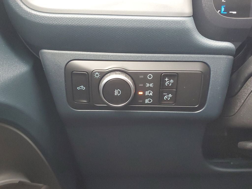 2026 Ford Maverick Lobo Standard