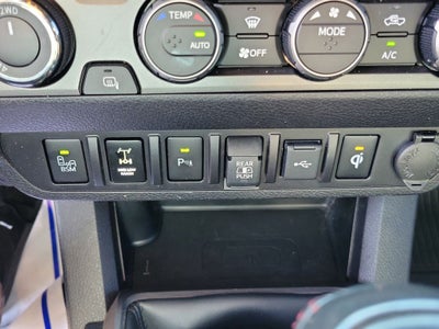 2022 Toyota Tacoma TRD Pro V6