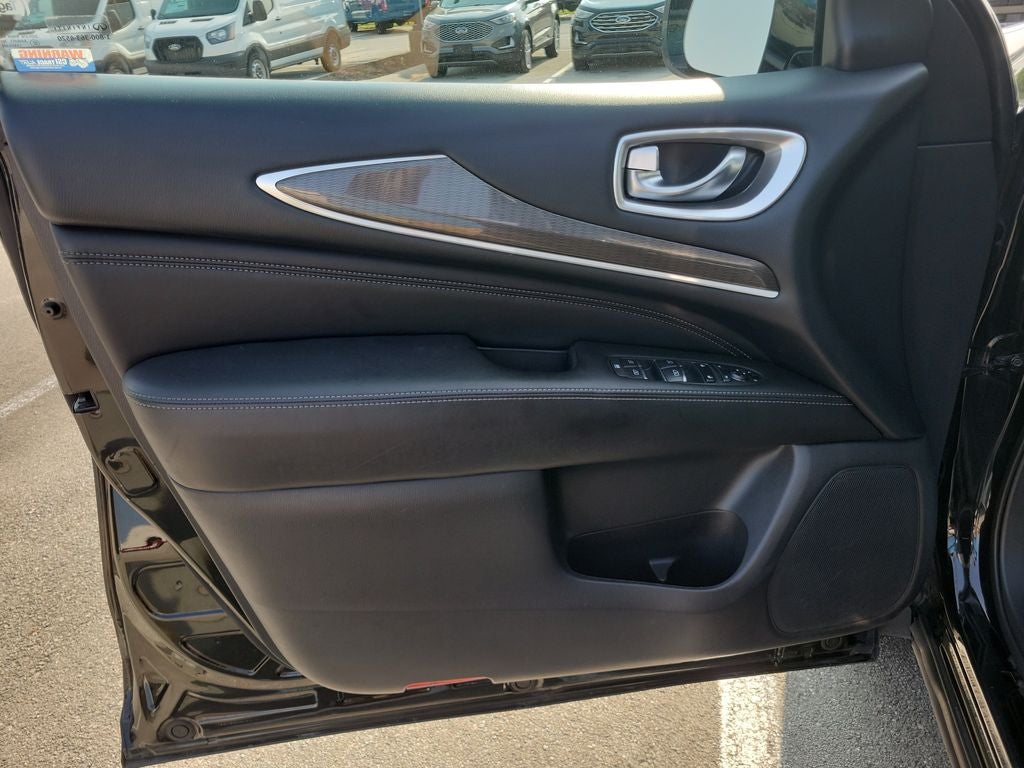 2017 INFINITI QX60 Base