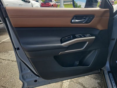 2023 Nissan Pathfinder Platinum