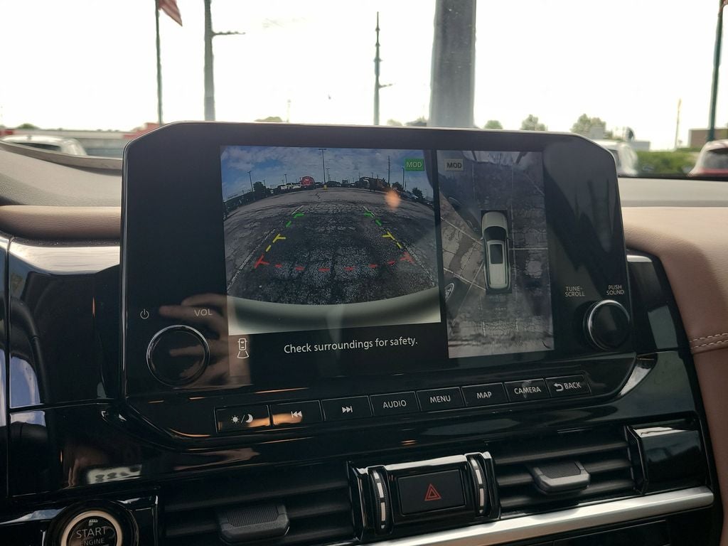 2023 Nissan Pathfinder Platinum
