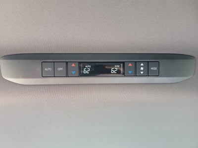2021 Toyota Sienna XSE 7 Passenger